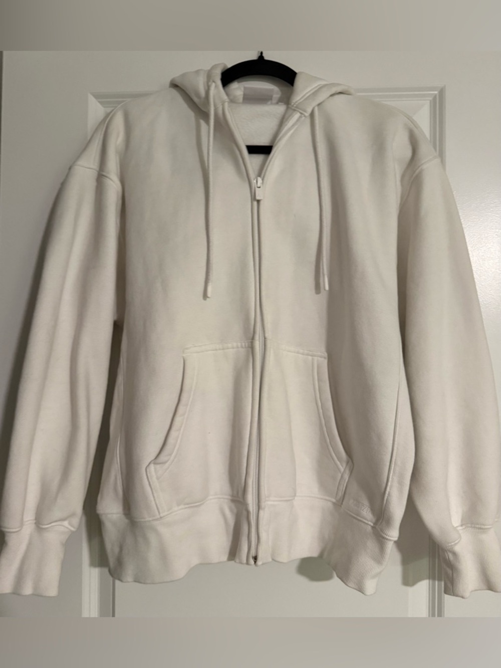 ARITZIA White Boyfriend Fit Zip-Up Hoodie - Size XS